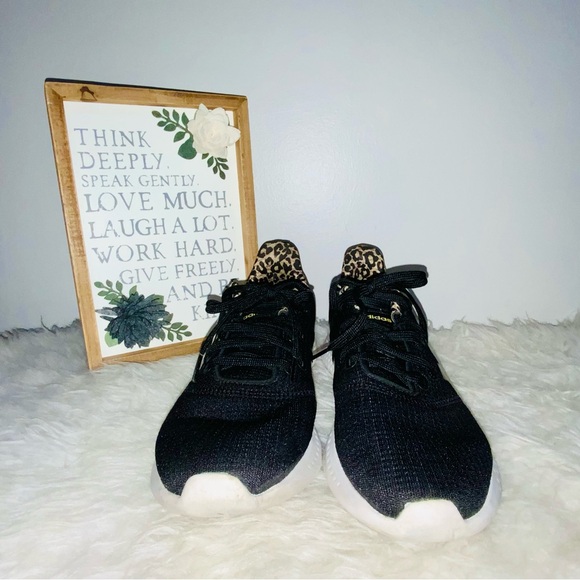 Adidas Leopard Print Size 9.5 - Picture 8 of 13